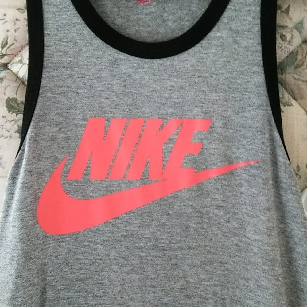 Nike tank top Swoosh